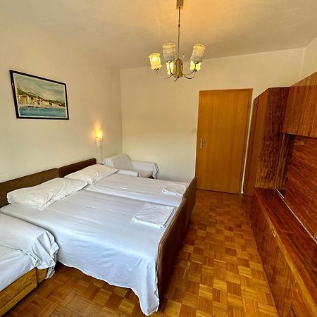 Apartman Neno Dramalj Esterno foto